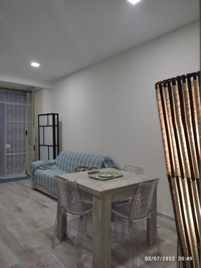 Bilocale Fronte Mare Daire Giardini Naxos Dış mekan fotoğraf